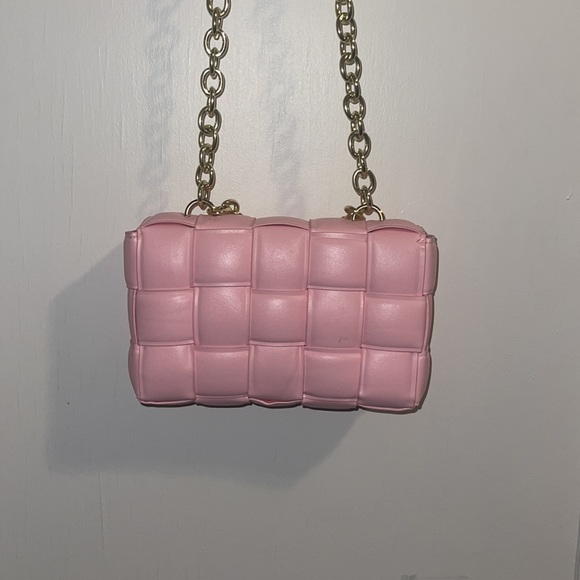 Pink purse - Picture 6 of 16